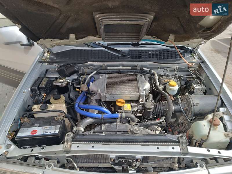 Позашляховик / Кросовер Nissan Terrano 2001 в Одесі