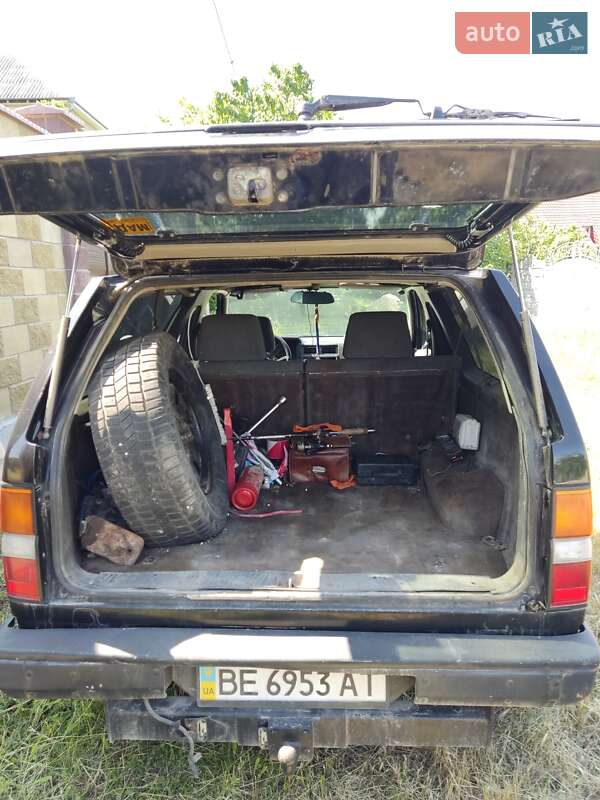 Внедорожник / Кроссовер Nissan Terrano 1991 в Николаеве