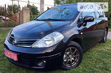 Хэтчбек Nissan TIIDA 2012 в Одессе