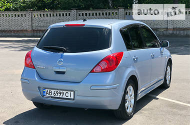 Хетчбек Nissan TIIDA 2012 в Вінниці