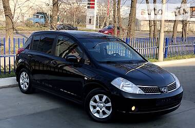 Хэтчбек Nissan TIIDA 2008 в Одессе