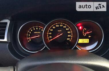 Хетчбек Nissan TIIDA 2008 в 