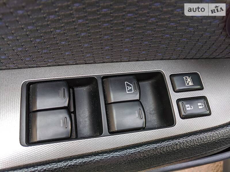 Седан Nissan TIIDA 2007 в Запоріжжі