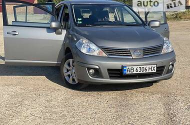 Хэтчбек Nissan TIIDA 2007 в Виннице