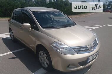 Универсал Nissan TIIDA 2010 в Киеве