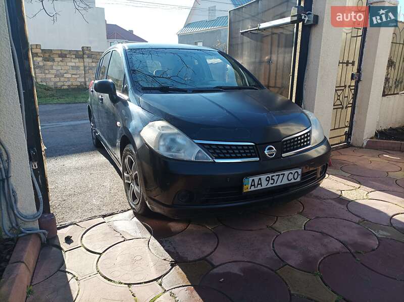Хетчбек Nissan TIIDA 2007 в Одесі