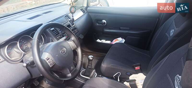 Седан Nissan TIIDA 2007 в Києві