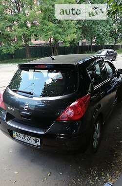 Хетчбек Nissan TIIDA 2013 в Києві