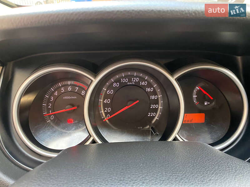 Хэтчбек Nissan TIIDA 2011 в Коломые