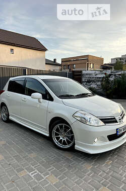 Хэтчбек Nissan TIIDA 2009 в Одессе