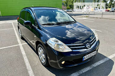 Хэтчбек Nissan TIIDA 2012 в Чернигове