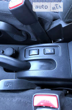 Хэтчбек Nissan TIIDA 2011 в 