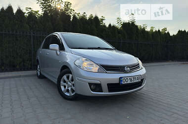 Седан Nissan TIIDA 2010 в Одесі