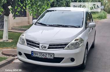 Седан Nissan TIIDA 2012 в Одессе