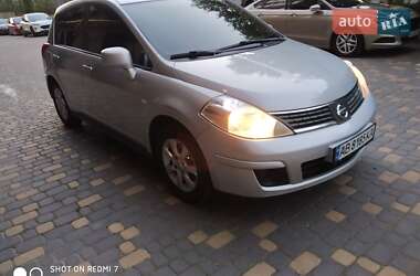 Хетчбек Nissan TIIDA 2008 в Вінниці