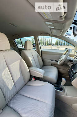 Хетчбек Nissan TIIDA 2012 в 