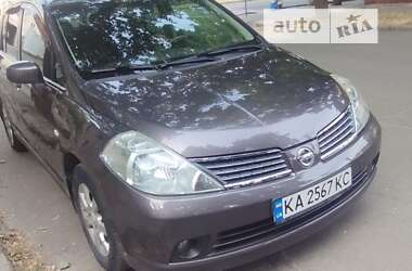 Хэтчбек Nissan TIIDA 2008 в Сумах