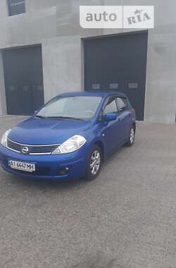 Хетчбек Nissan TIIDA 2007 в Києві