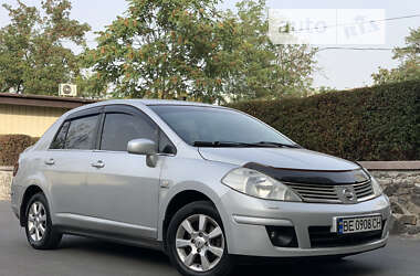 Седан Nissan TIIDA 2008 в Николаеве