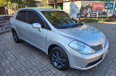 Седан Nissan TIIDA 2007 в Каменском