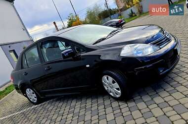 Седан Nissan TIIDA 2010 в Івано-Франківську