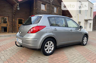 Хэтчбек Nissan TIIDA 2009 в Виннице