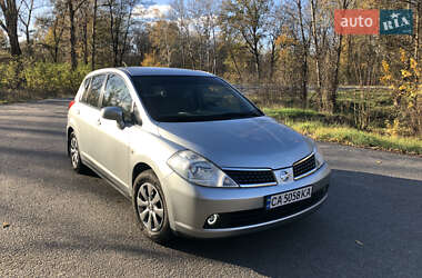 Хетчбек Nissan TIIDA 2007 в Звенигородці