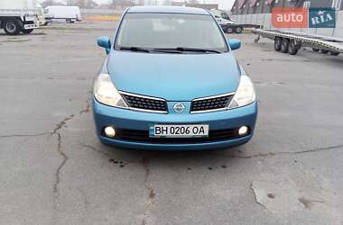 Хетчбек Nissan TIIDA 2008 в Вінниці