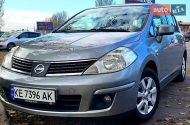 Хэтчбек Nissan TIIDA 2007 в Днепре