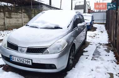 Хэтчбек Nissan TIIDA 2008 в Буче