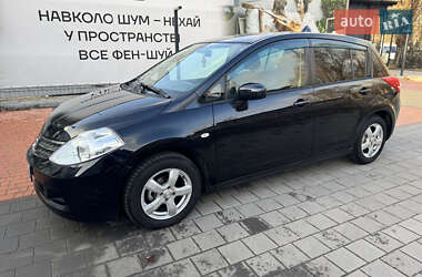 Хетчбек Nissan TIIDA 2010 в Одесі