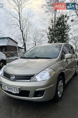 Хетчбек Nissan TIIDA 2012 в Львові