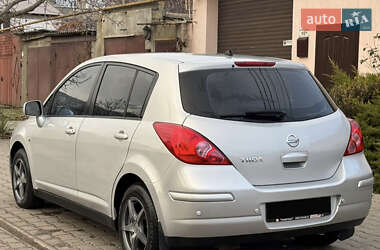 Хэтчбек Nissan TIIDA 2007 в Одессе