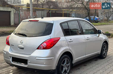 Хэтчбек Nissan TIIDA 2007 в Одессе