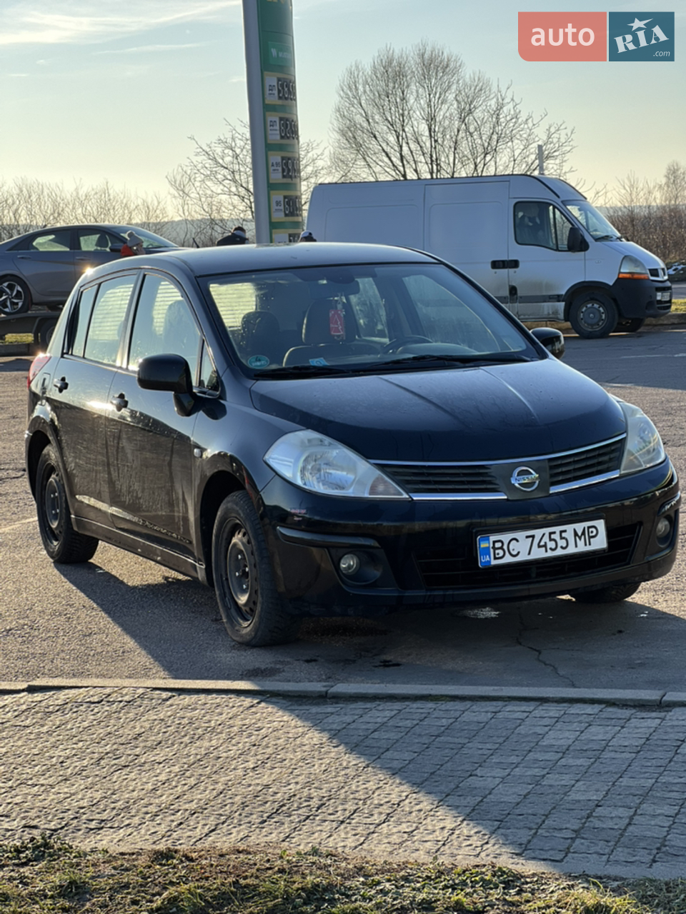 2010 Nissan Tiida - мініатюра 17