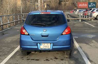 Хэтчбек Nissan TIIDA 2007 в Киеве