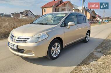 Хетчбек Nissan TIIDA 2012 в Івано-Франківську