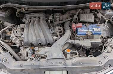 Хетчбек Nissan TIIDA 2008 в Дніпрі