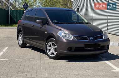 Хэтчбек Nissan TIIDA 2008 в Днепре