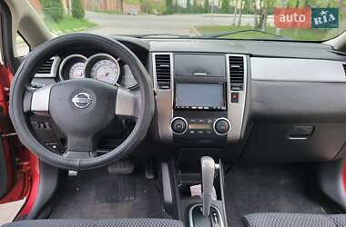 Хэтчбек Nissan TIIDA 2012 в 
