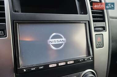 Хэтчбек Nissan TIIDA 2012 в 