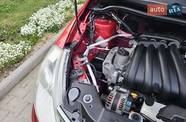 Хэтчбек Nissan TIIDA 2012 в 