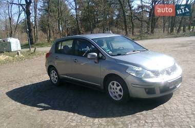 Хетчбек Nissan TIIDA 2010 в Білій Церкві
