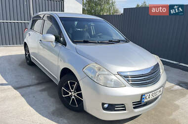 Хетчбек Nissan TIIDA 2011 в Борисполі