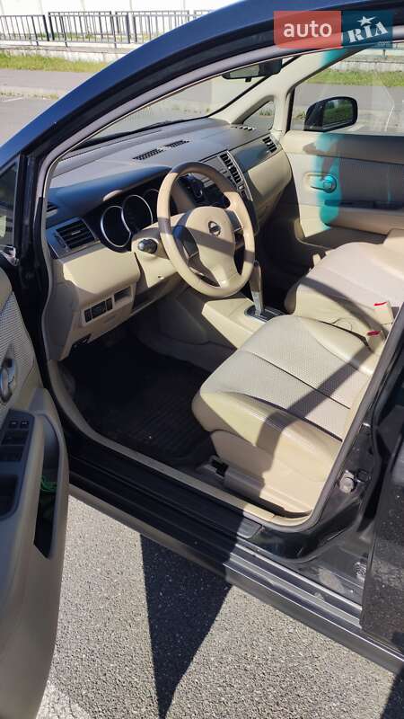 Седан Nissan TIIDA 2008 в Києві