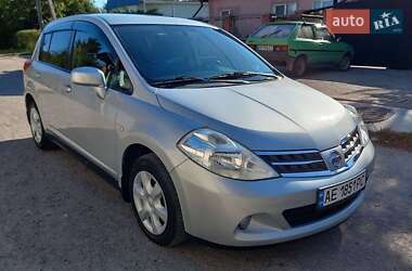 Хэтчбек Nissan TIIDA 2012 в Днепре