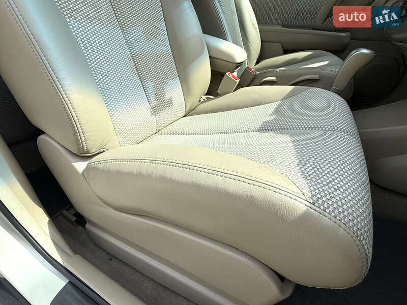 Седан Nissan TIIDA 2007 в Одесі