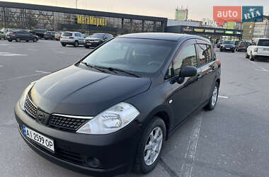 Хэтчбек Nissan TIIDA 2007 в Киеве