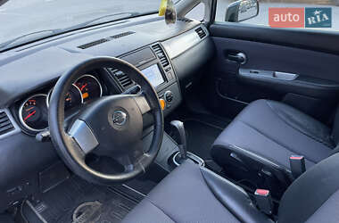 Хэтчбек Nissan TIIDA 2007 в 