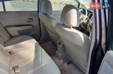 Хетчбек Nissan TIIDA 2010 в 
